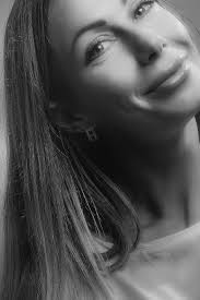 <em><strong>Sara L.</strong></em>